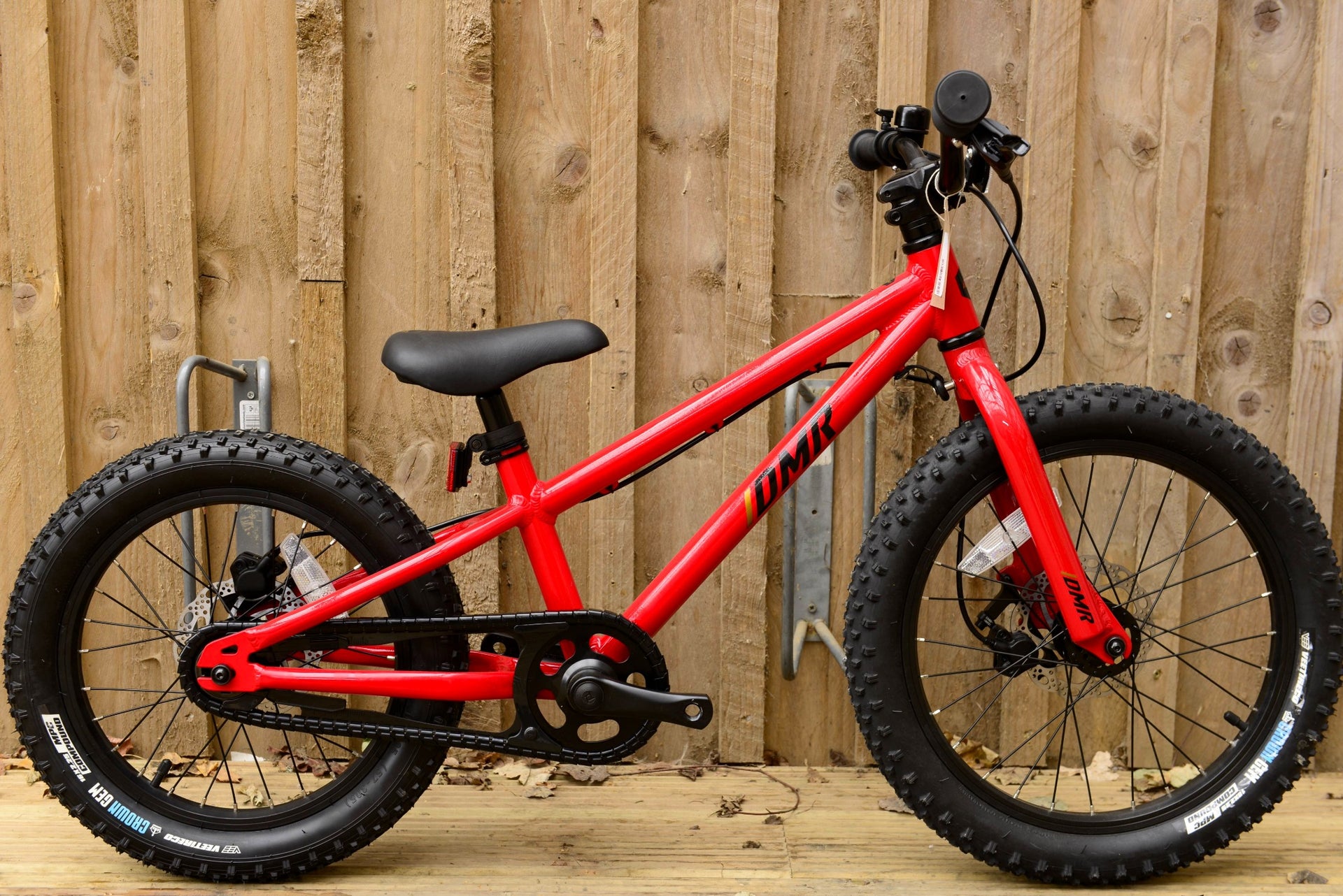 dmr sidekick pedal bike DMR Sidekick Pedal Kids Bike – Trail-Ready 18" Kids MTB for Confident  Riders – ComrieCroftBikes